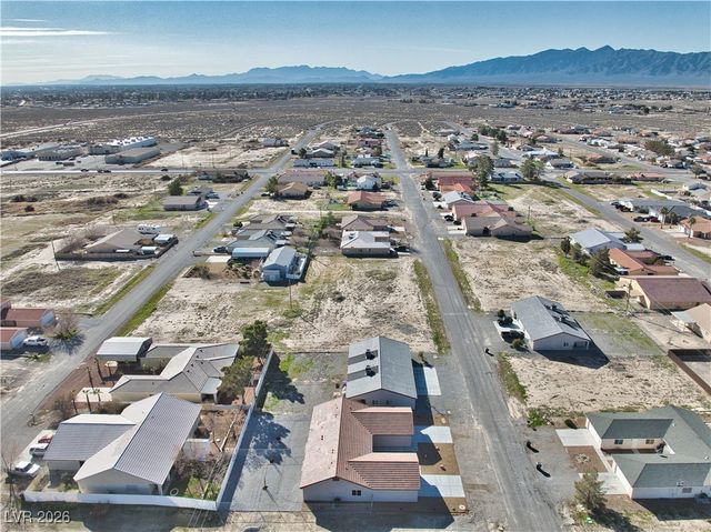1701 South Sycamore Avenue, Pahrump, NV 89048