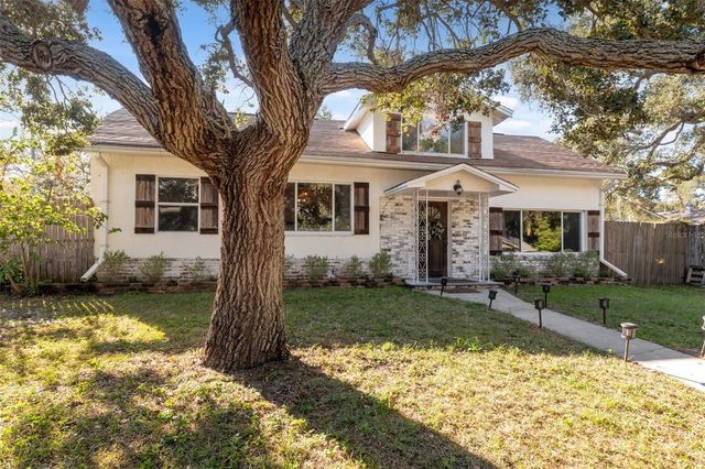 1946 CHENANGO AVENUE, Clearwater, FL 33755