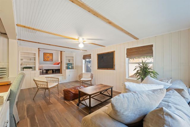 1946 CHENANGO AVENUE, Clearwater, FL 33755