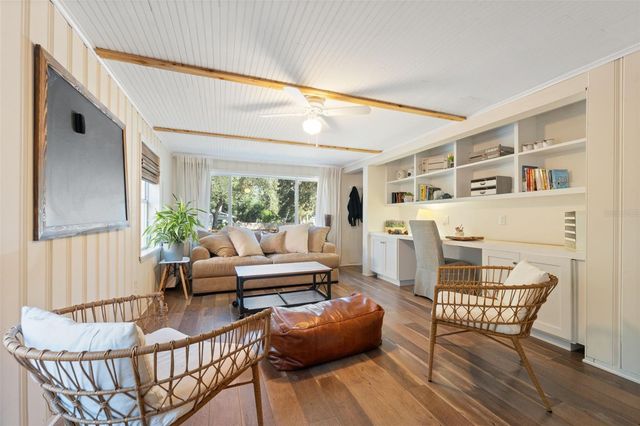 1946 CHENANGO AVENUE, Clearwater, FL 33755