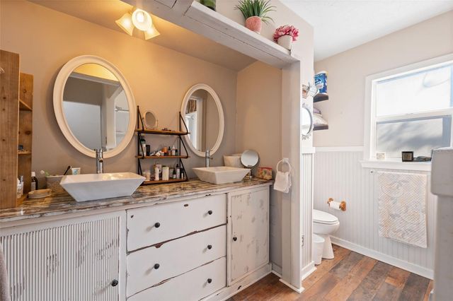 1946 CHENANGO AVENUE, Clearwater, FL 33755