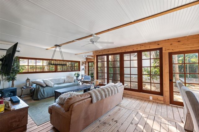 1946 CHENANGO AVENUE, Clearwater, FL 33755