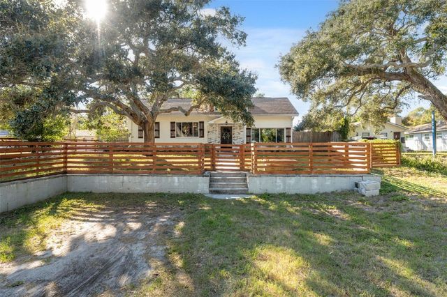 1946 CHENANGO AVENUE, Clearwater, FL 33755