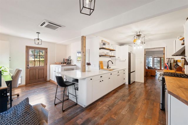 1946 CHENANGO AVENUE, Clearwater, FL 33755