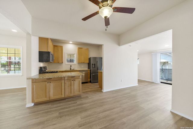 1321 WAVERLY AVE, San Antonio, TX 78201