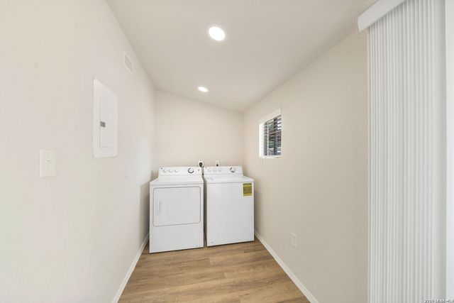 1321 WAVERLY AVE, San Antonio, TX 78201