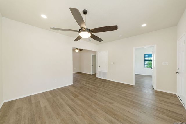 1321 WAVERLY AVE, San Antonio, TX 78201