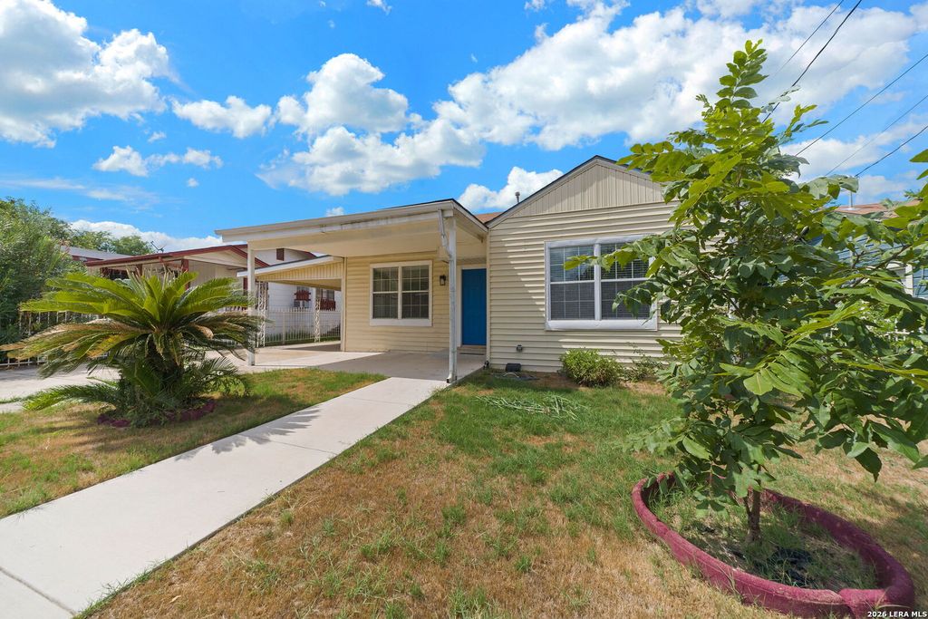 1321 WAVERLY AVE, San Antonio, TX 78201