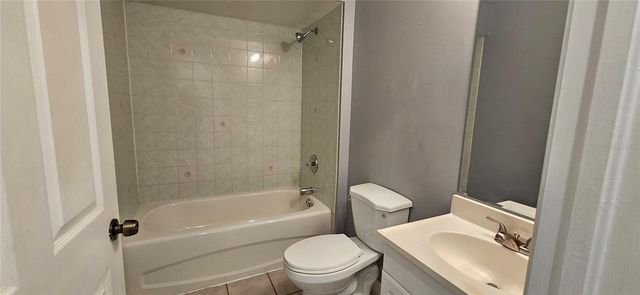 401 SE 24TH AVENUE 401, Cape Coral, FL 33990