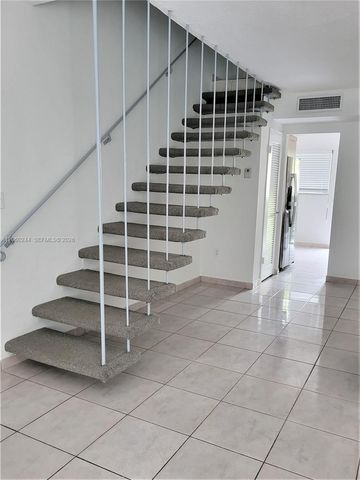 9455 Bay Harbor Ter 2N, Bay Harbor Islands, FL 33154