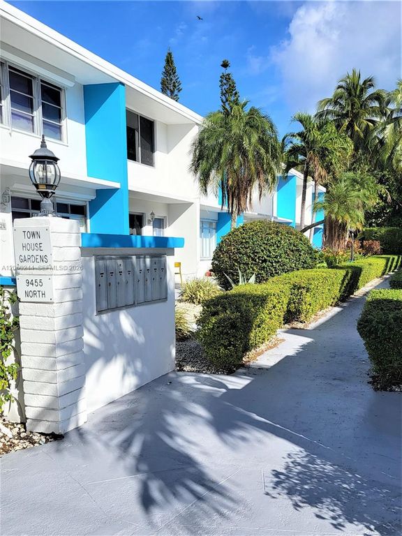 9455 Bay Harbor Ter 2N, Bay Harbor Islands, FL 33154