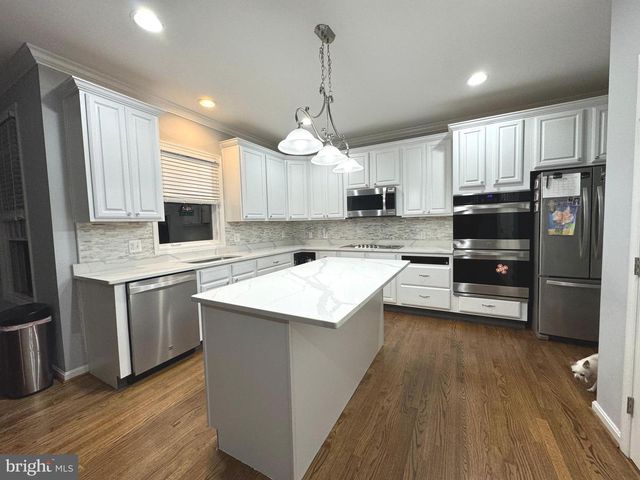 12001 HONOR BRIDGE FARM DR, Spotsylvania, VA 22551