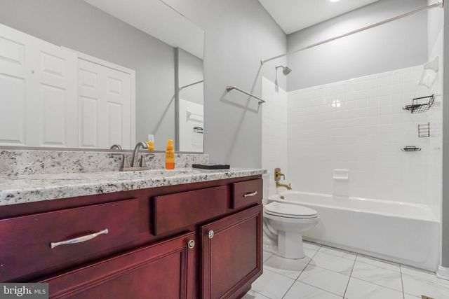 12001 HONOR BRIDGE FARM DR, Spotsylvania, VA 22551