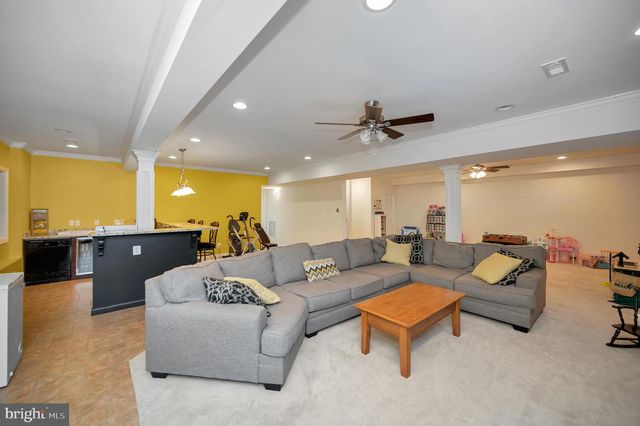 12001 HONOR BRIDGE FARM DR, Spotsylvania, VA 22551
