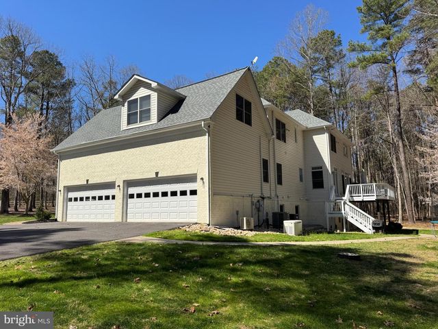 12001 HONOR BRIDGE FARM DR, Spotsylvania, VA 22551