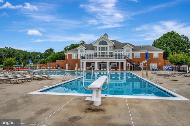 12001 HONOR BRIDGE FARM DR, Spotsylvania, VA 22551