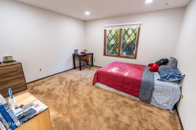 775 Holmdel Road, Holmdel, NJ 07733