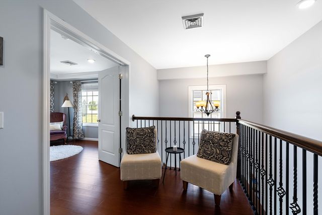 55 Sloop Drive, Portsmouth, RI 02871