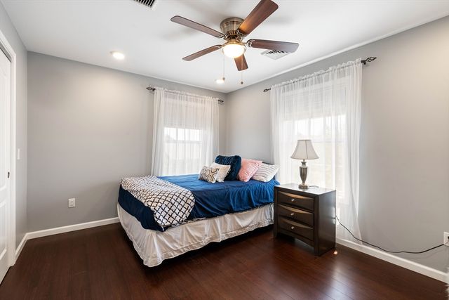 55 Sloop Drive, Portsmouth, RI 02871