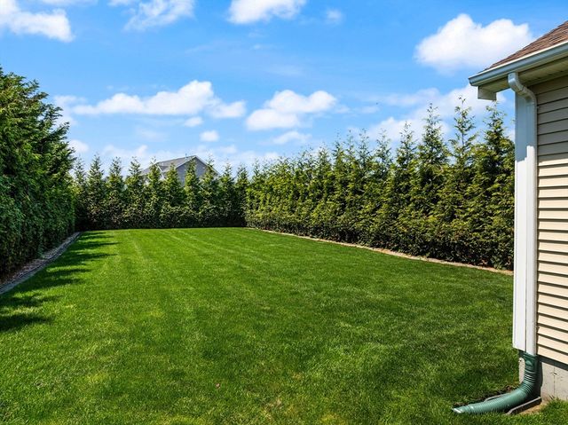 55 Sloop Drive, Portsmouth, RI 02871