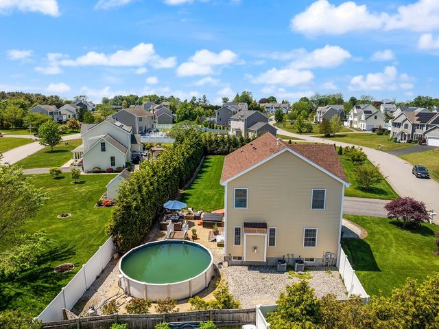 55 Sloop Drive, Portsmouth, RI 02871