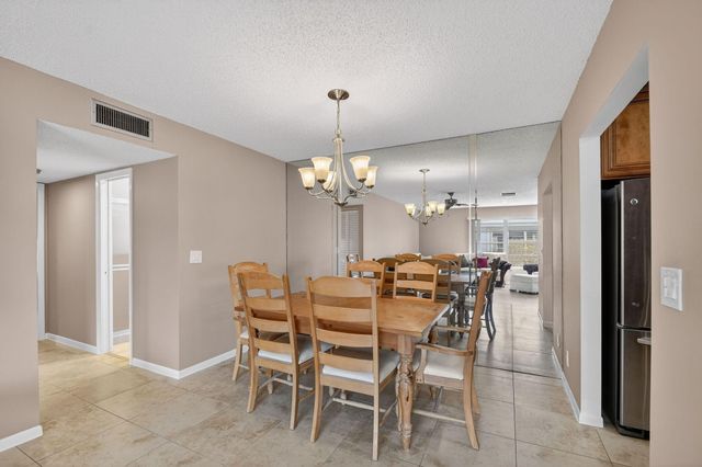 14689 E Canalview Drive A, Delray Beach, FL 33484