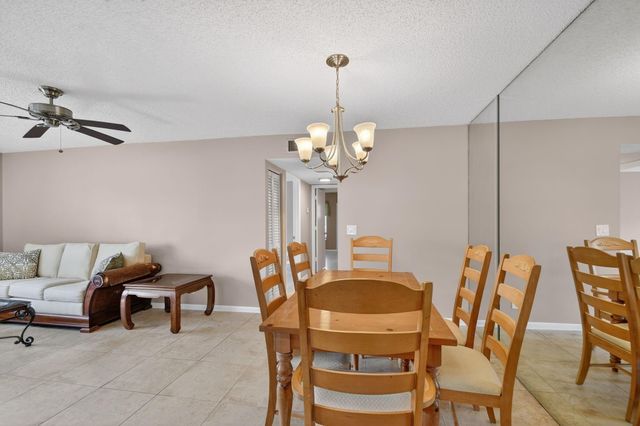 14689 E Canalview Drive A, Delray Beach, FL 33484