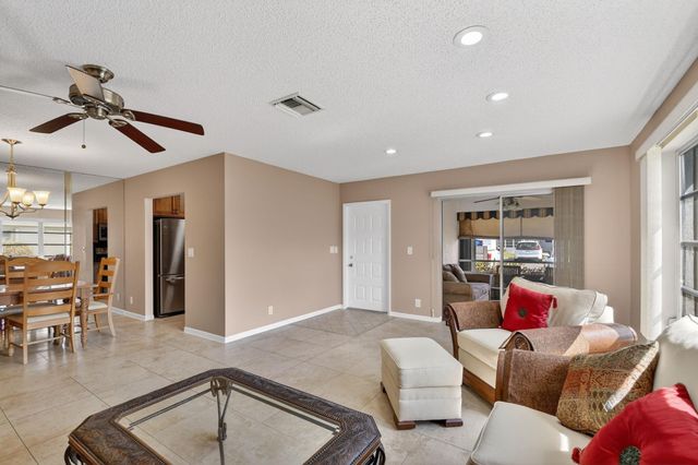 14689 E Canalview Drive A, Delray Beach, FL 33484