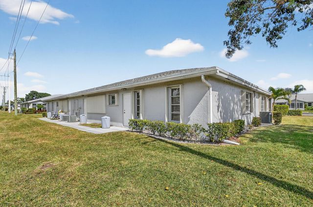 14689 E Canalview Drive A, Delray Beach, FL 33484