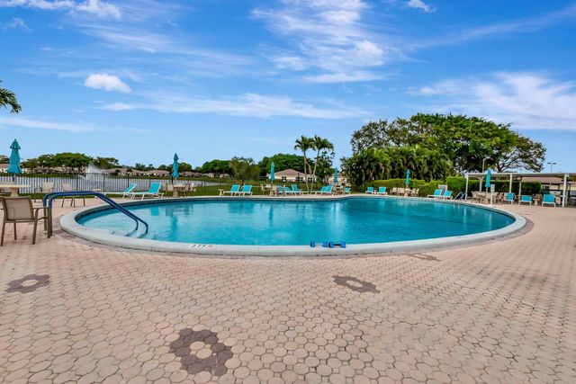 14689 E Canalview Drive A, Delray Beach, FL 33484