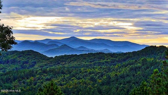 115 Stables Loop, Blairsville, GA 30512