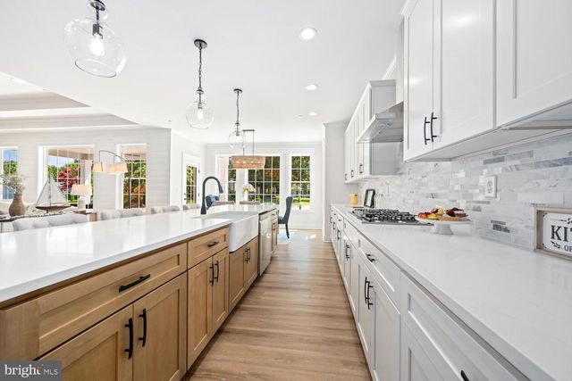 323 QUEEN ANNE CLUB DR, Stevensville, MD 21666