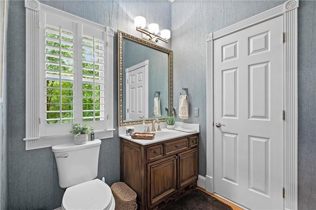 235 N Smead Court, Roswell, GA 30076