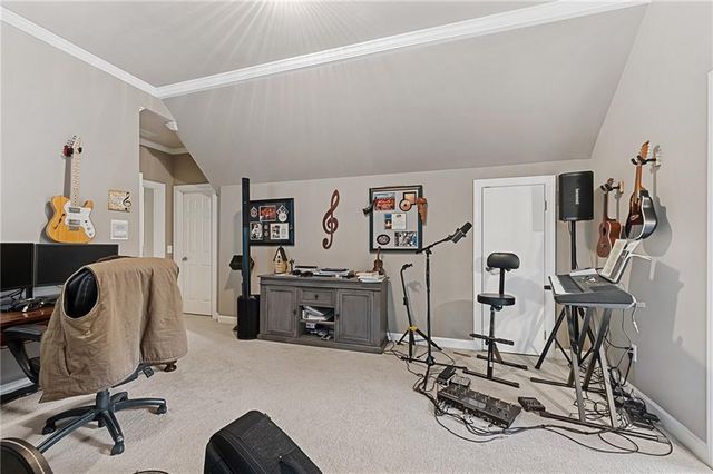 235 N Smead Court, Roswell, GA 30076
