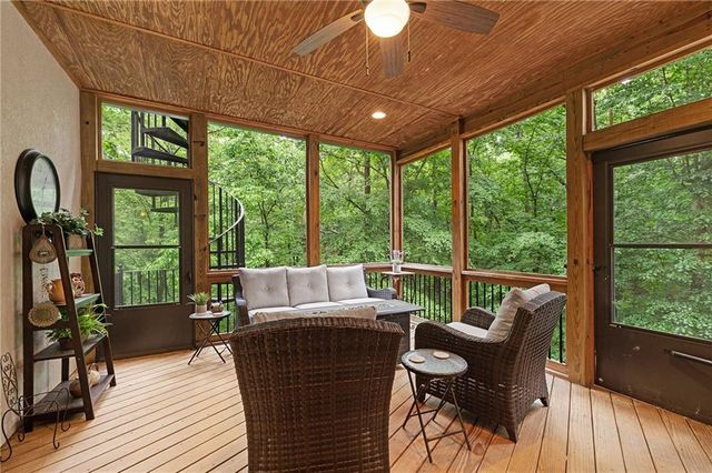235 N Smead Court, Roswell, GA 30076