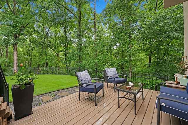 235 N Smead Court, Roswell, GA 30076