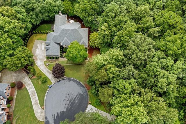235 N Smead Court, Roswell, GA 30076