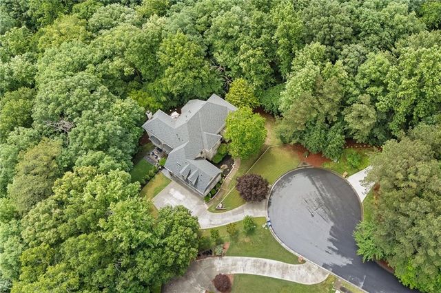 235 N Smead Court, Roswell, GA 30076