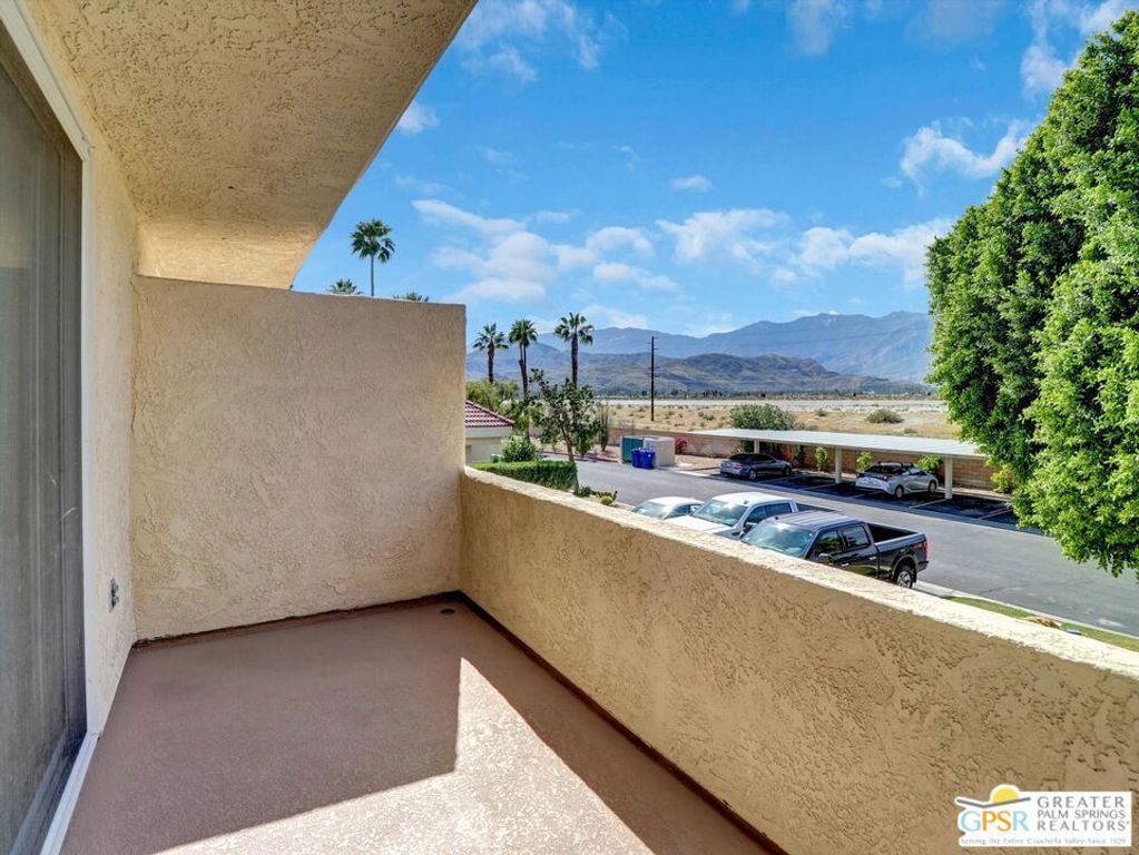 Image 2 of property listing at 32505 Candlewood Drive 12, Cathedral City, CA 92234