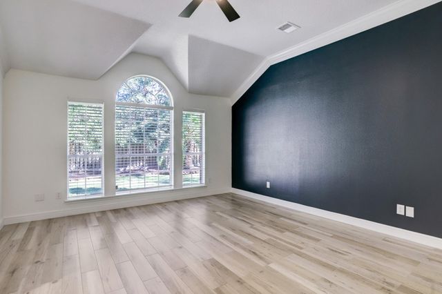 138 Summer Storm Place, Spring, TX 77381