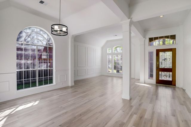 138 Summer Storm Place, Spring, TX 77381