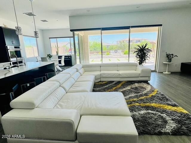 8513 W RANCHO Drive, Glendale, AZ 85305