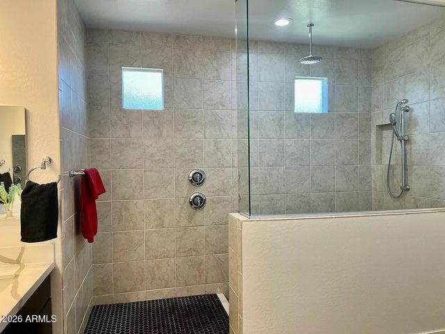 8513 W RANCHO Drive, Glendale, AZ 85305