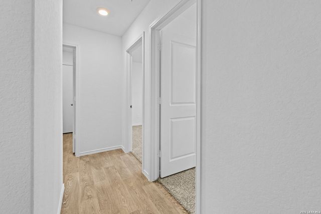 16068 Mahogany Way, Elmendorf, TX 78112