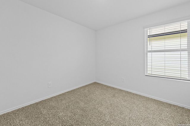 16068 Mahogany Way, Elmendorf, TX 78112