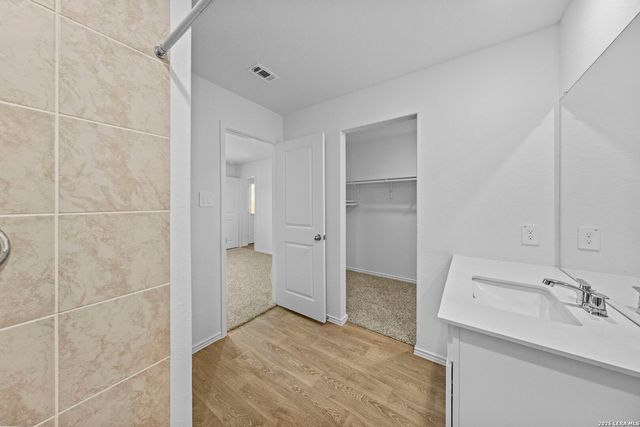 16068 Mahogany Way, Elmendorf, TX 78112