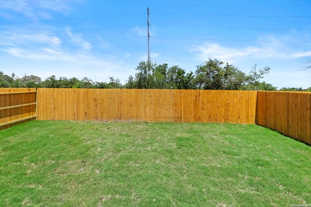 16068 Mahogany Way, Elmendorf, TX 78112