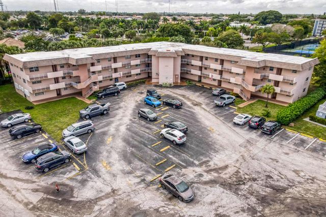 1200 Tallwood Avenue 202, Hollywood, FL 33021