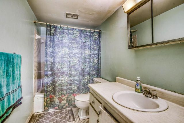 1200 Tallwood Avenue 202, Hollywood, FL 33021