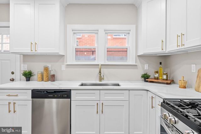 514 WINTON ST, Philadelphia, PA 19148